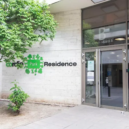 Corvin Gem With Parking Budapest